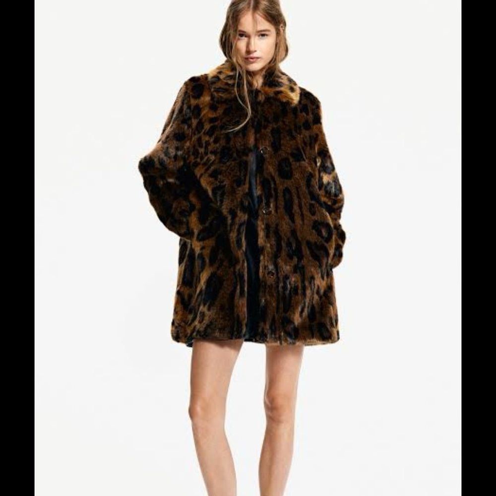 NWT H&M Leopard Faux Fur Coat